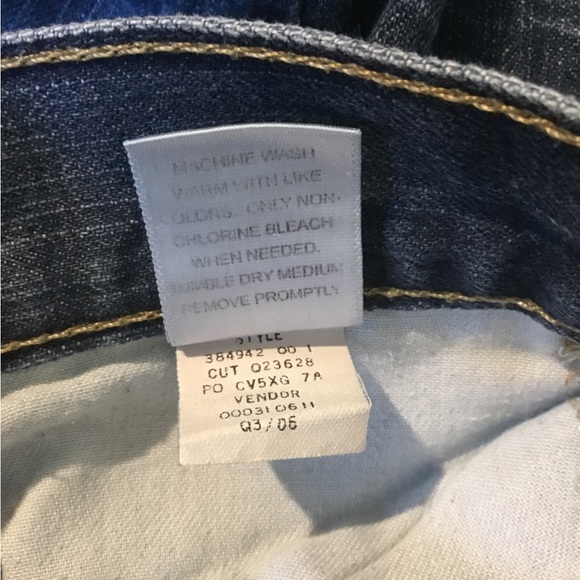 Vintage EUC Old Navy Medium Waisted Bootcut Women’s Blue Jeans - Picture 8 of 11